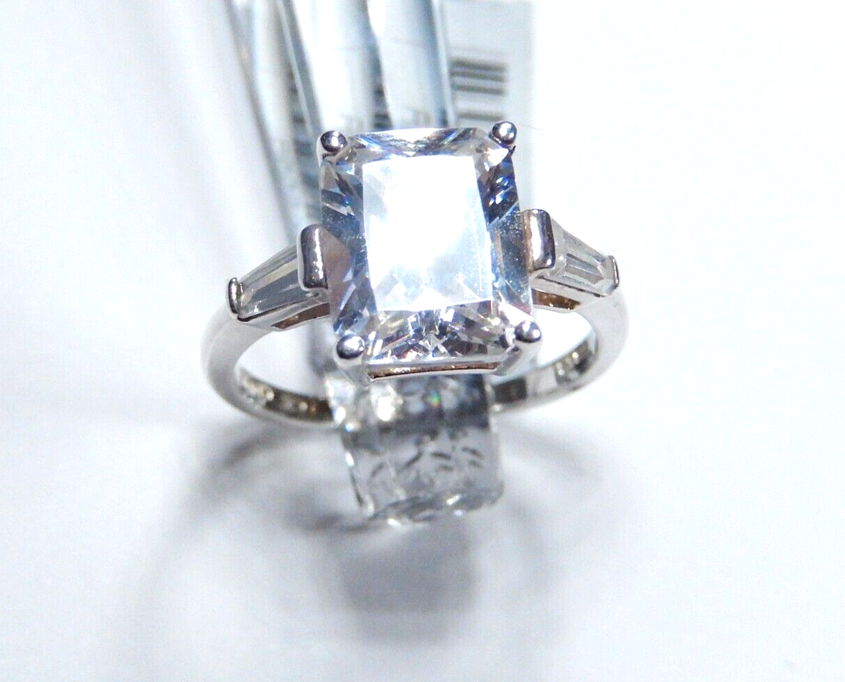 *VINTAGE*  STERLING SILVER 3.0 CT  Solitaire Emerald & Baguette CZ  Ring* SIZE 6