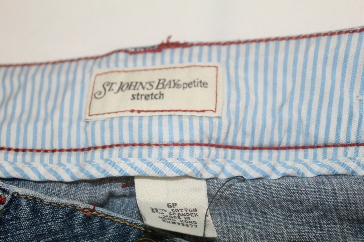 St John’s Bay Women’s Capri Stretch Denim Jeans Size 6 Petite
