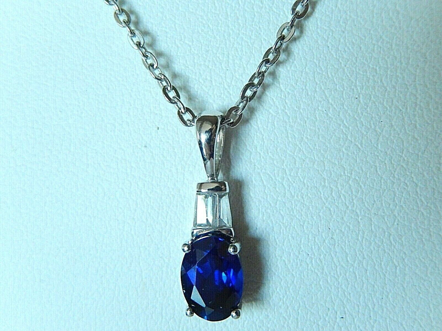 *NWT* 10k White Gold  Oval Sapphire and White Sapphire Pendant  w/18" Chain