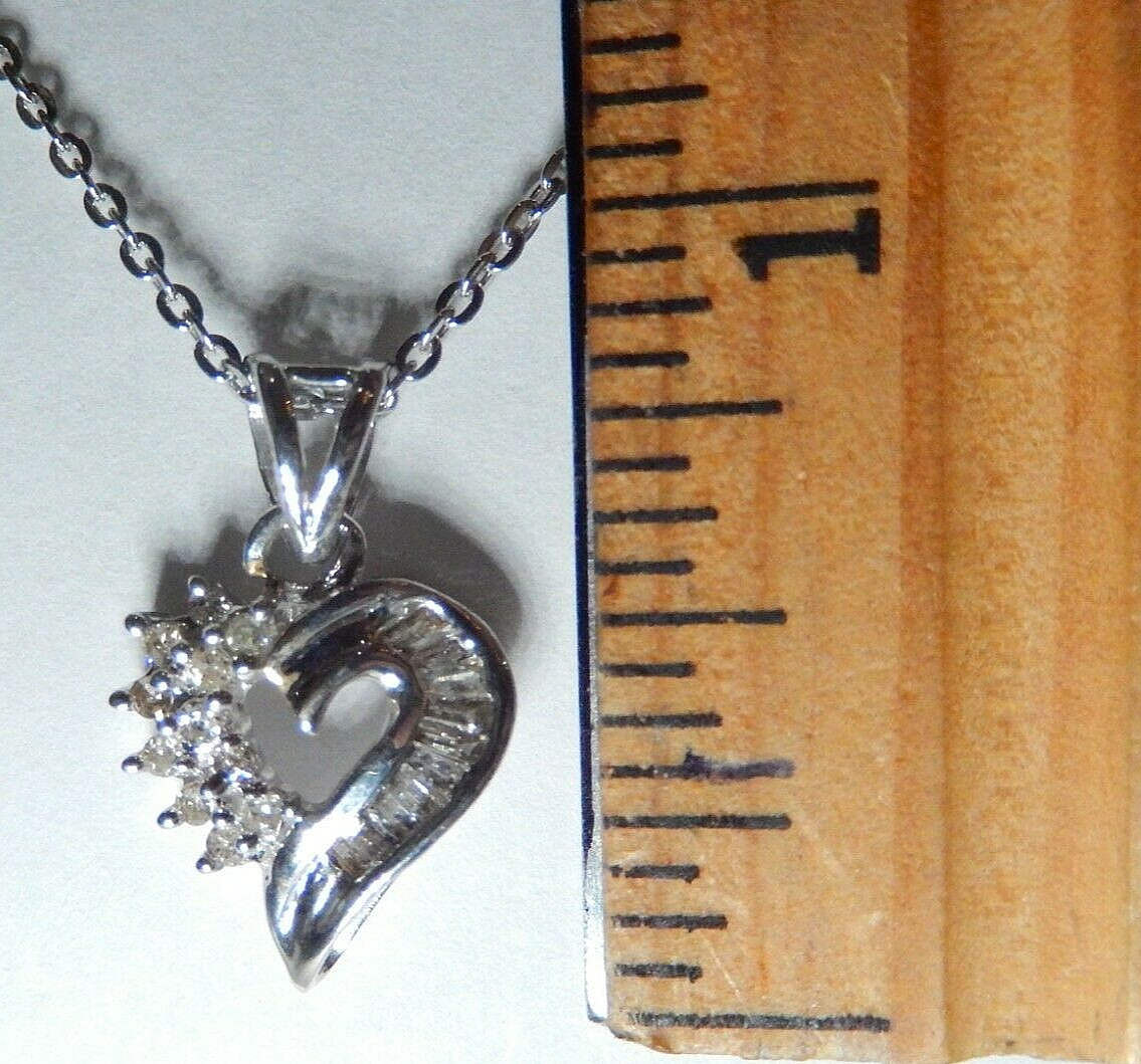 *NWT* 10k White Gold  .25 Ct. Baguette Natural Diamond Heart Pendant w/18"Chain