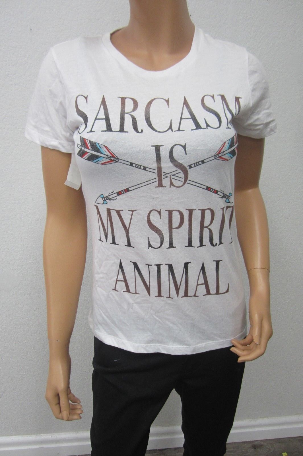 Goodie Two Sleeves Unisex  "Sarcasm Is My Spirit Animal" T-Shirt Sz Small