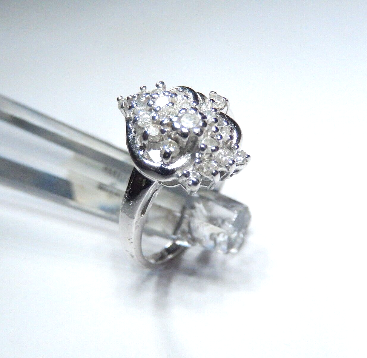 *VINTAGE*   14k White Gold Round .50CT Natural Diamond Cocktail Ring Size 7.5