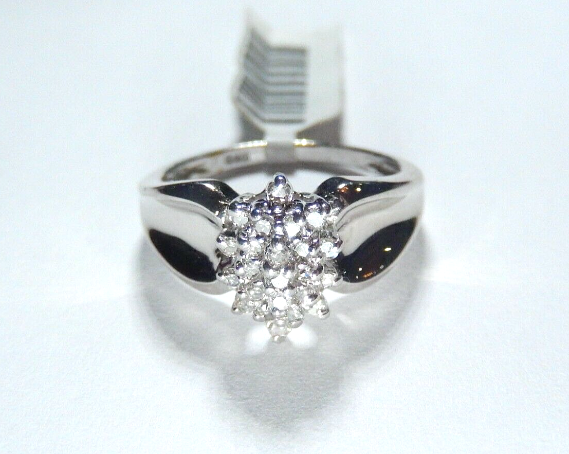 *NWT*  10k White Gold .50CT Diamond Cluster Cocktail Ring  Size 7.75