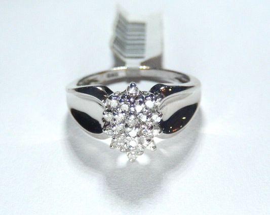 *NWT*  10k White Gold .50CT Diamond Cluster Cocktail Ring  Size 7.75