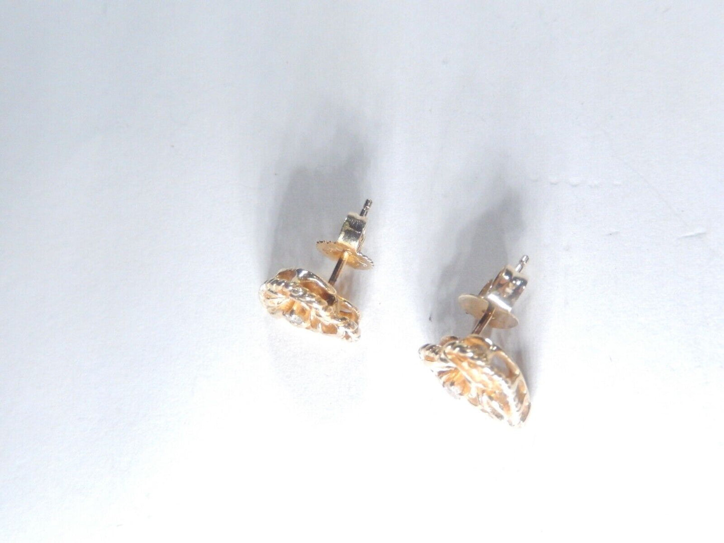 *VINTAGE*  14K Yellow Gold  Diamond  Heart & Flower Stud Earrings