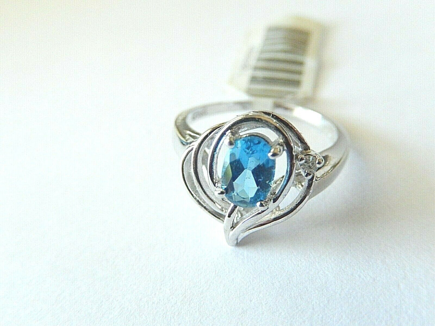 10K White Gold Blue Topaz and Diamond Ring Size 5
