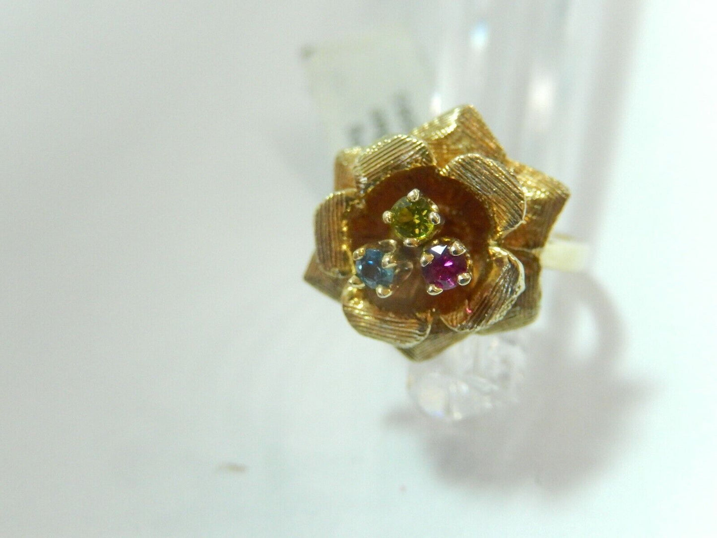 *VINTAGE*  14K Yellow Gold Rose Flower Gemstone Ring Size 6.5