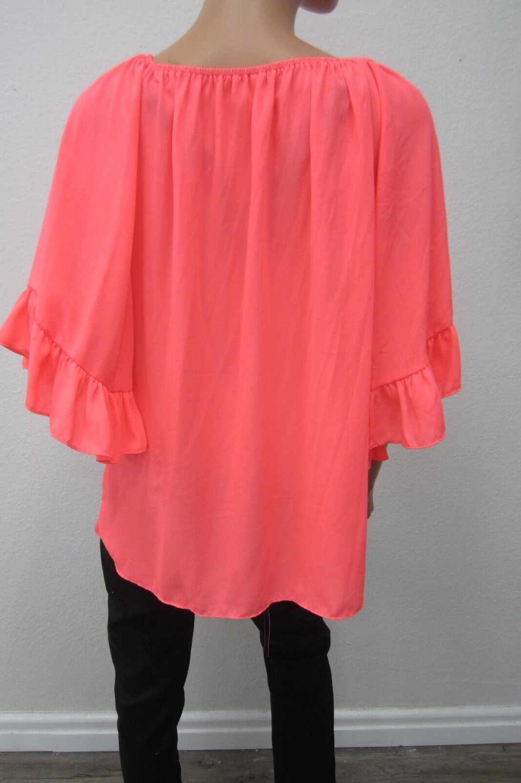 NWOT Emma Rose Womens Top SUPER CUTE Style 3/4 Sleeve Ruffle Tunic Pullon Size S
