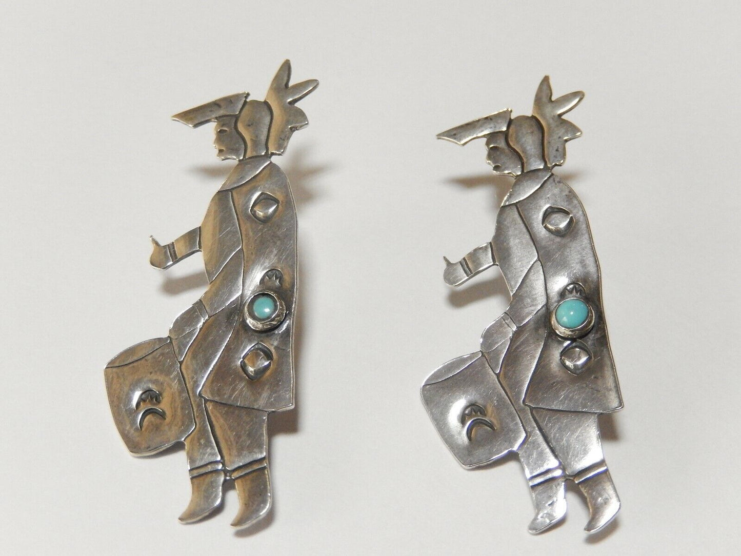 *RARE* Vintage Lg. Southwestern Sterling Silver Dancing Earrings