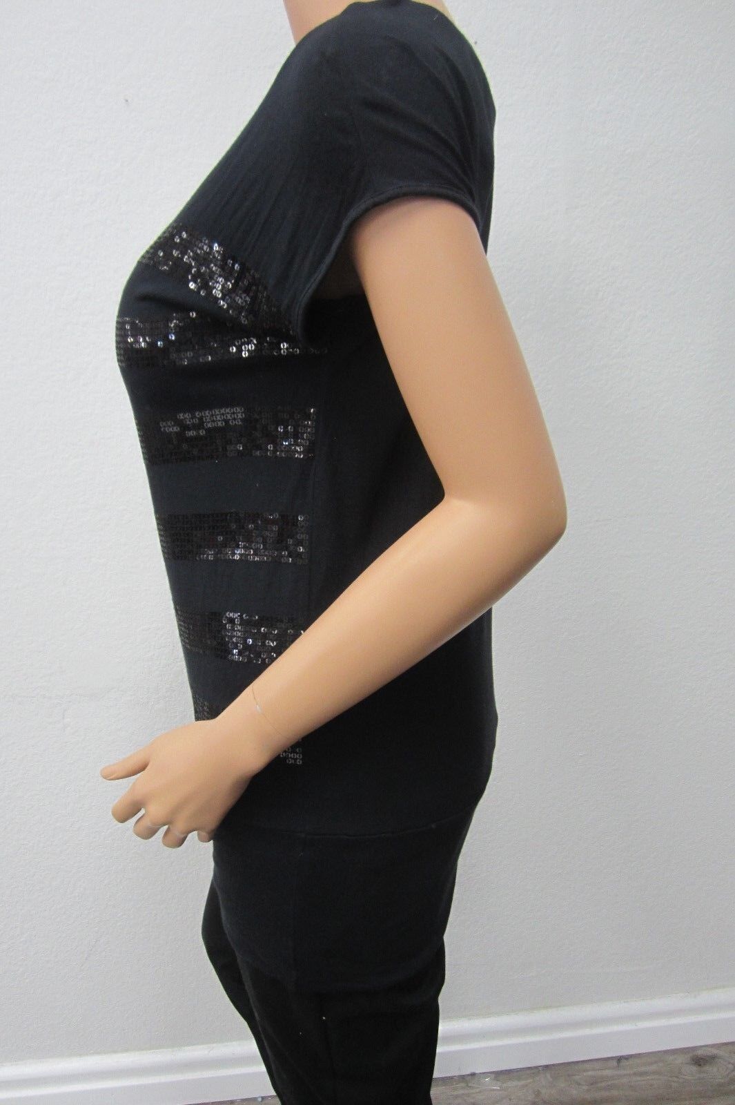 *NICE* SUPER CUTE Womens Express Black Sequin Top/Blouse Size Small