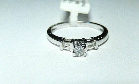 Three Stone .25 Carat VS2/G Princess Cut Diamond Engagement Ring 14k White Gold