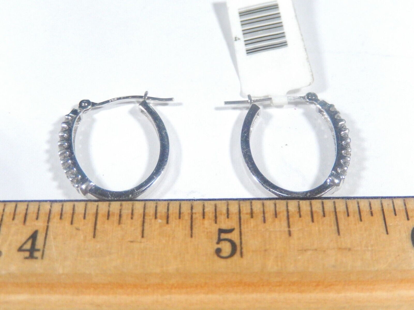 10K White Gold  1/3 CT Natural Diamond 3/4" Oval Hoop Earrings