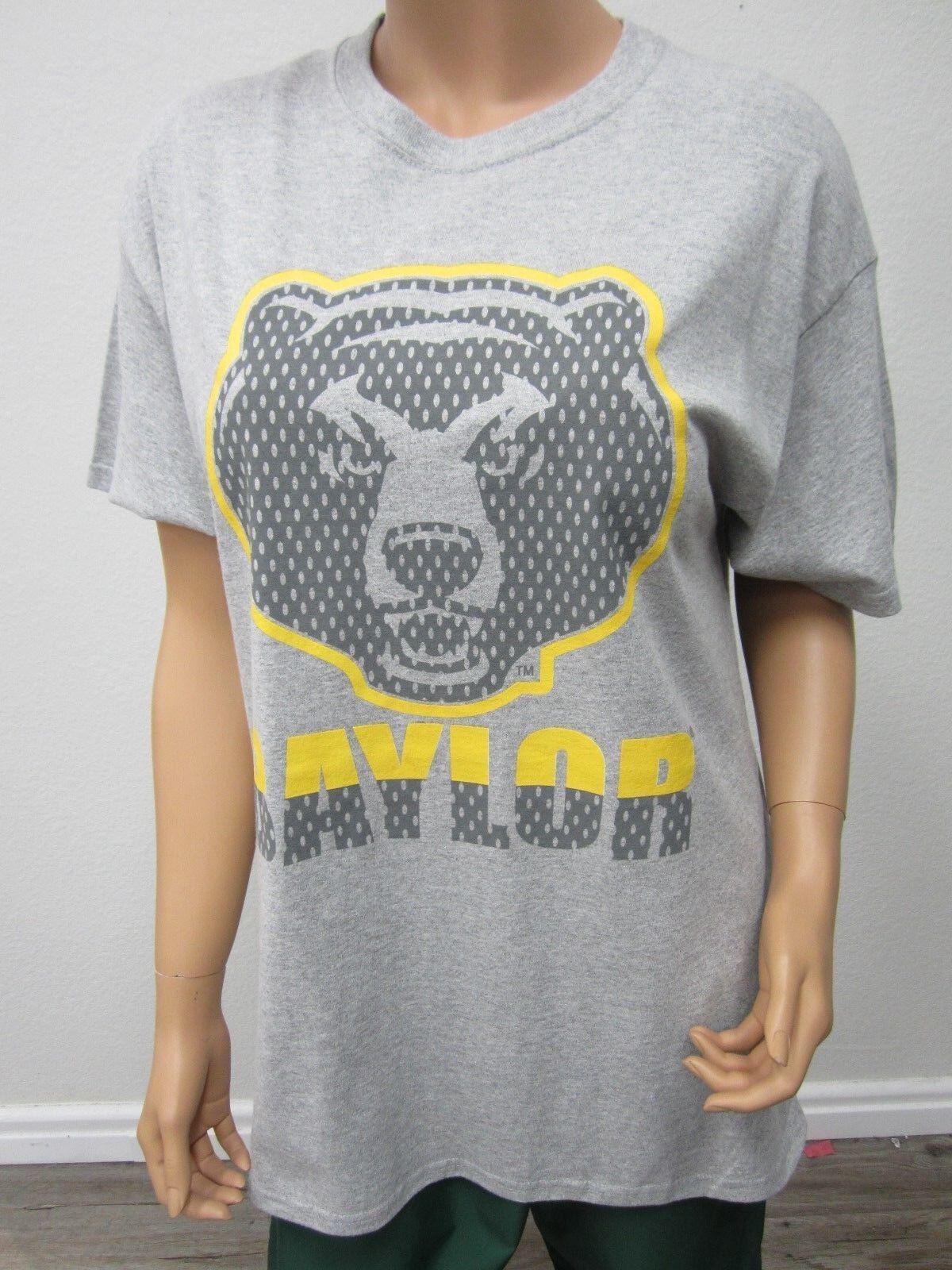 NEW Baylor University Gildan Unisex T Shirt Solid 100% Cotton Short Sleeve Sz L