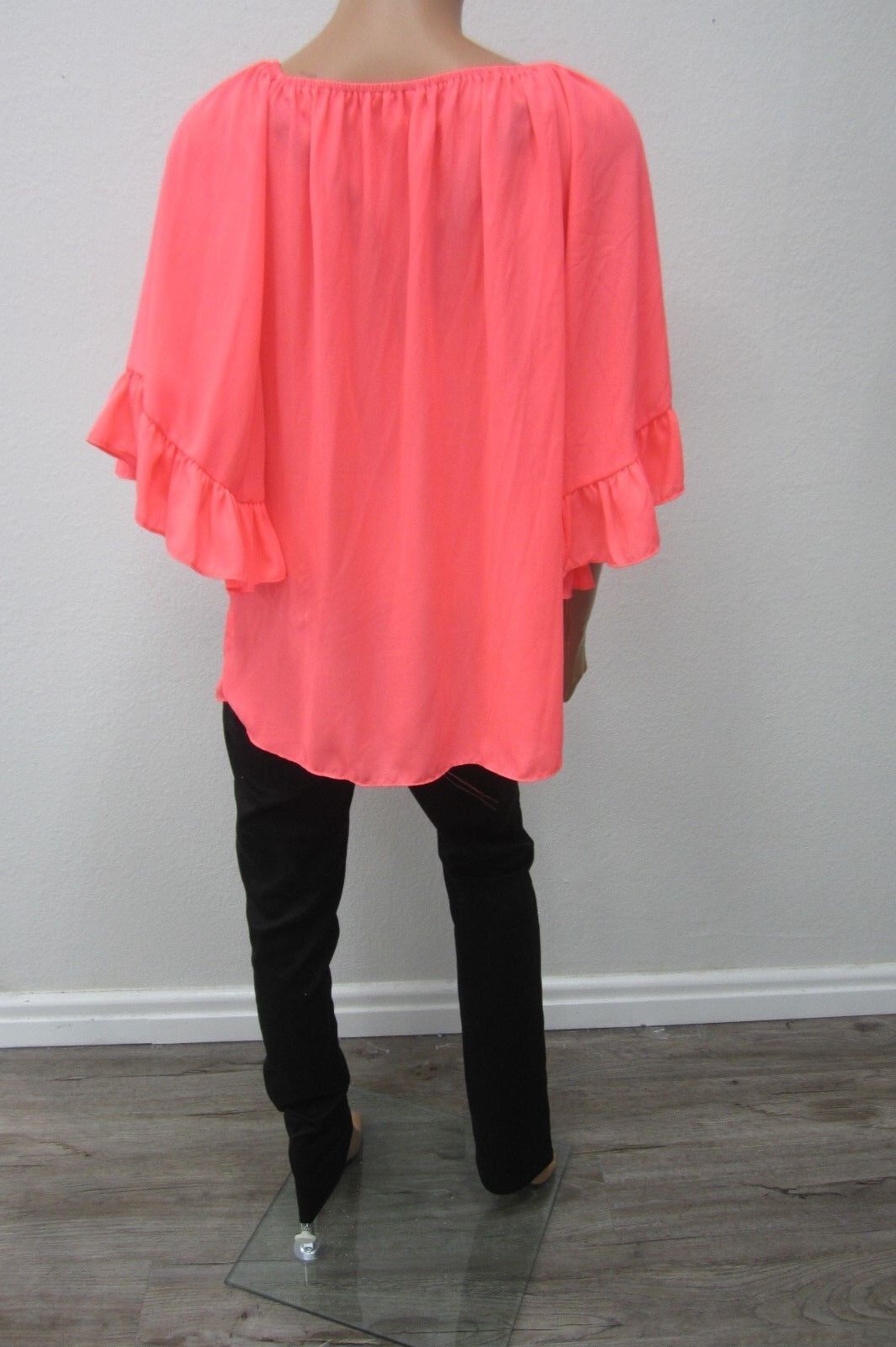 NWOT Emma Rose Womens Top SUPER CUTE Style 3/4 Sleeve Ruffle Tunic Pullon Size S