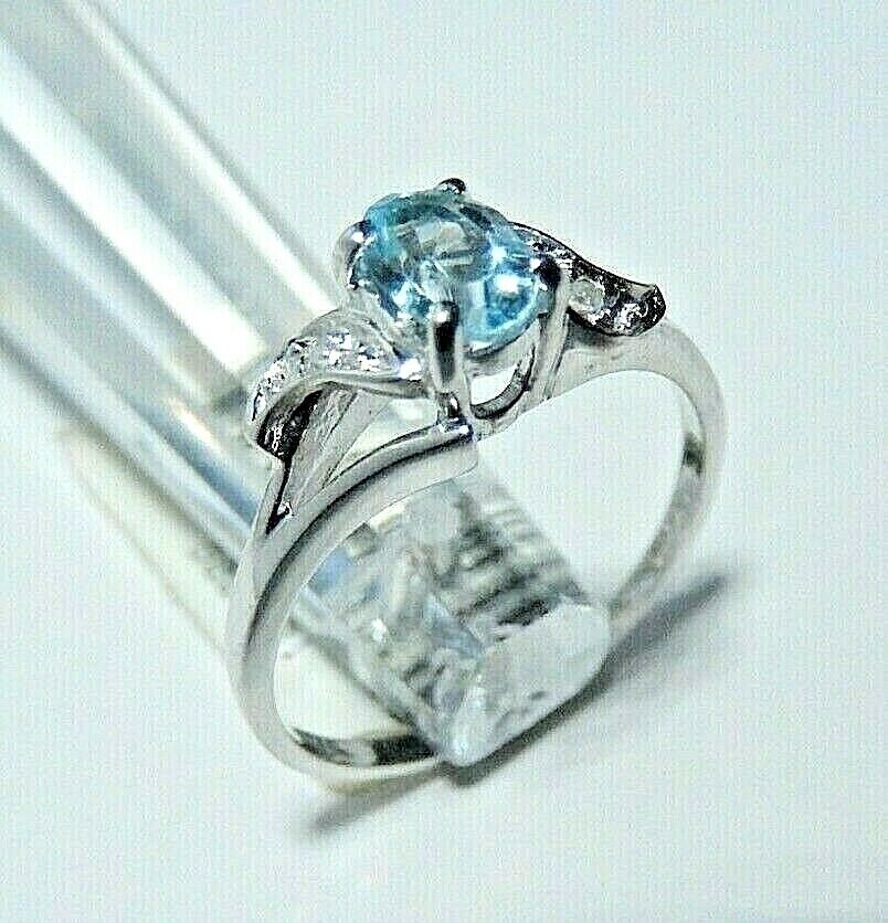 *NWT* 10k White Gold Oval Blue Topaz And Diamond Ring Size 6.75