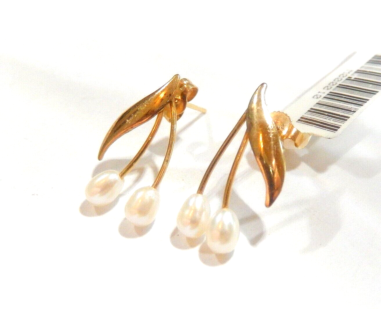 14k Yellow Gold Pearl Drop Earrings