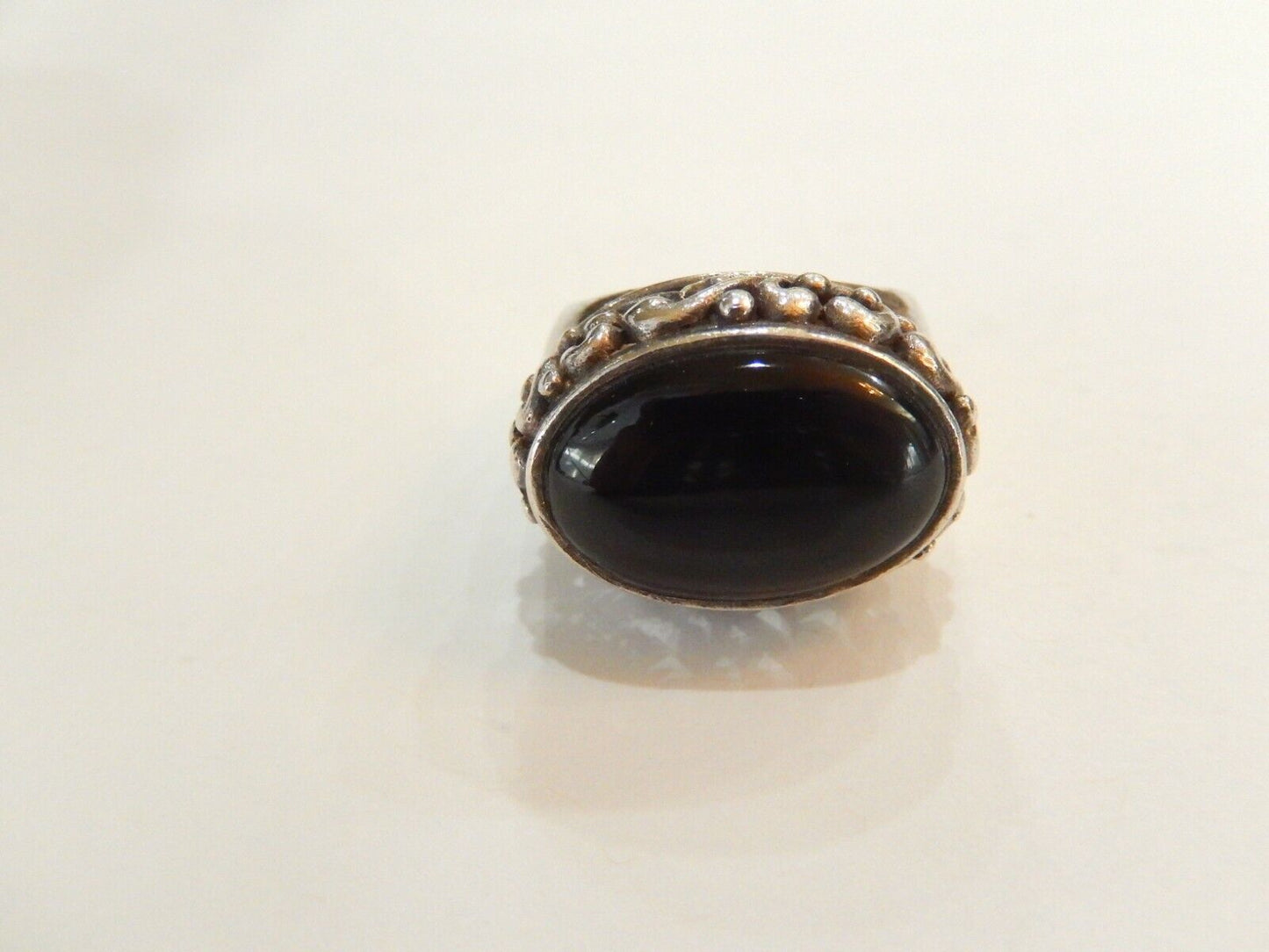 *VINTAGE*  STERLING SILVER BLACK ONYX SOUTHWEST STYLE RING SIZE 8.5