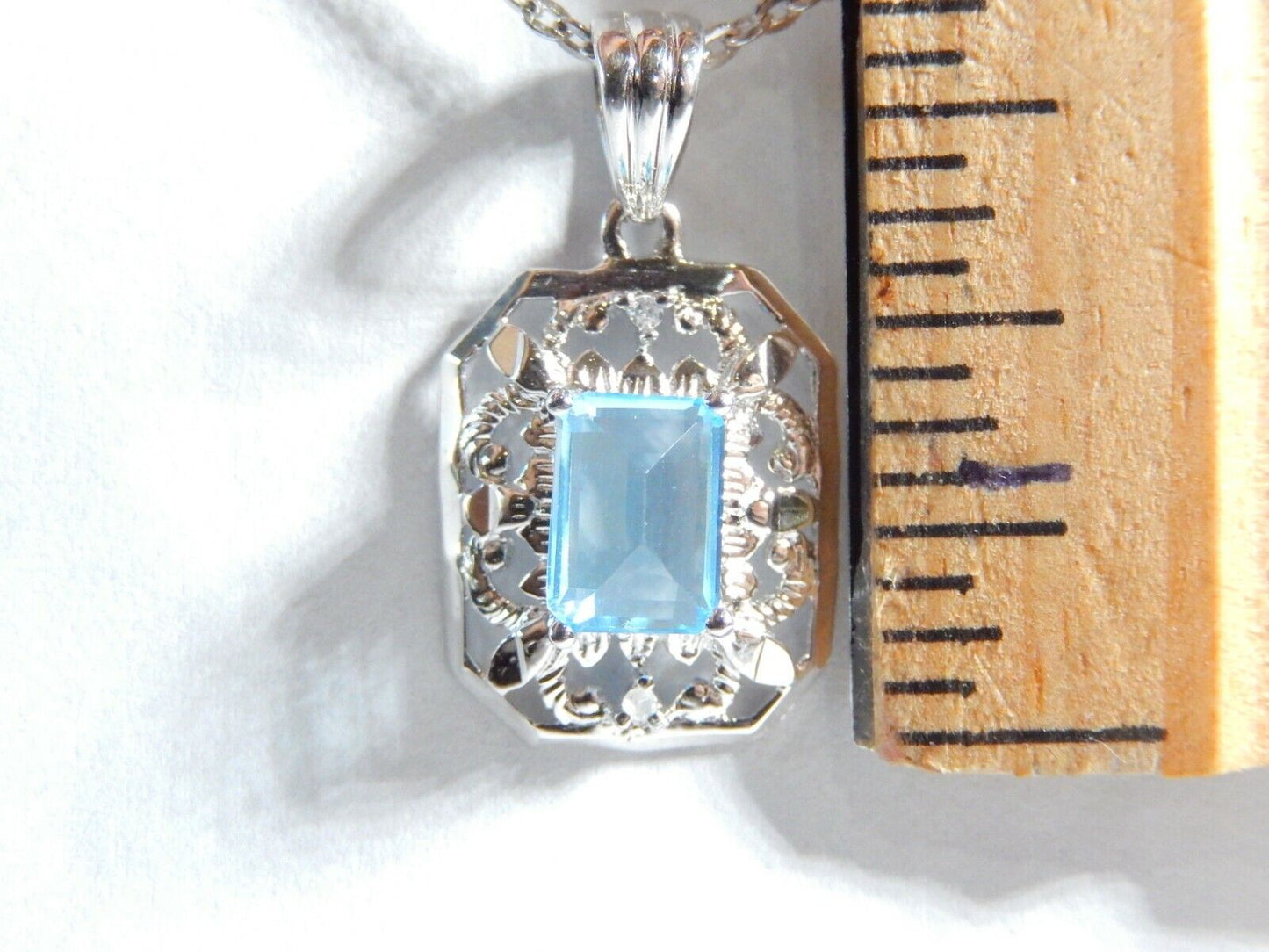 *NWT*  10k White Gold Genuine Blue Topaz and Diamond  Pendant Necklace w/18" Chn