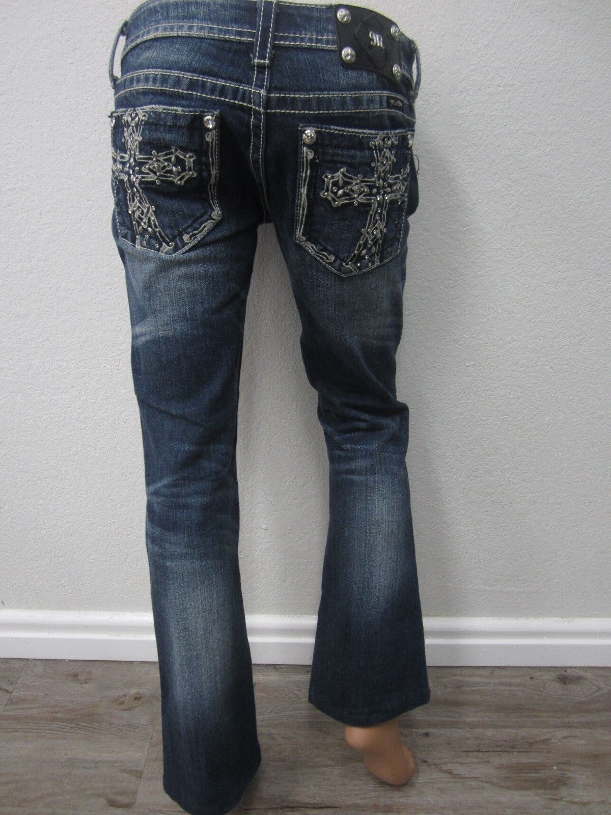 NWOT  Miss Me Women's Cross Rhinestone Bling JP5370B Boot Cut Jeans Sz 27 X 29