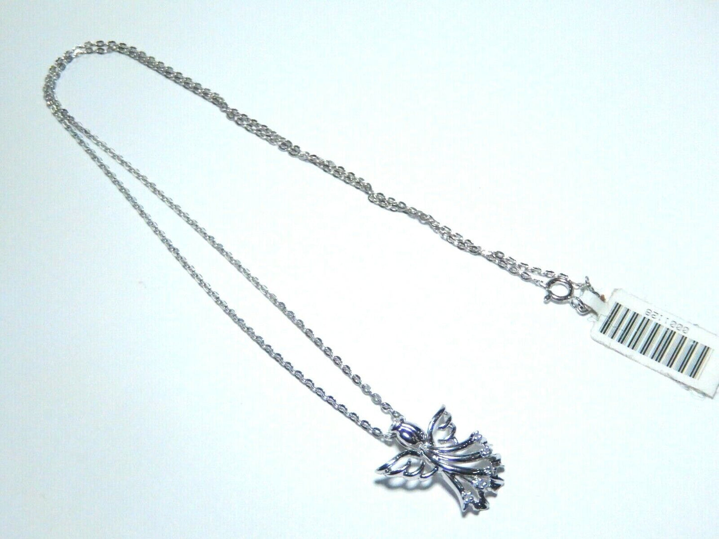 *NWT*  10k White Gold 5 Natural Diamond  Angel Pendant with 18" Chain