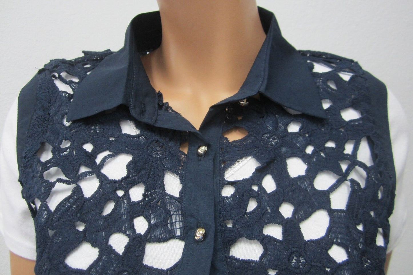 *NWT* Win Win Apparel Navy Lace CUTE Top Size Large