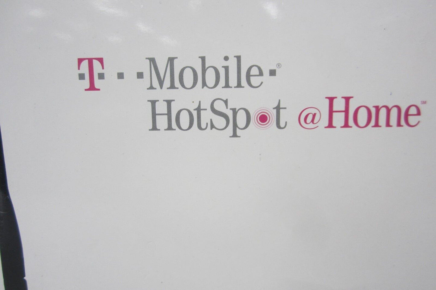 NIB - NEW -  Linksys T-Mobile HotSpot & Home WRTU54G-TM Wireless Router