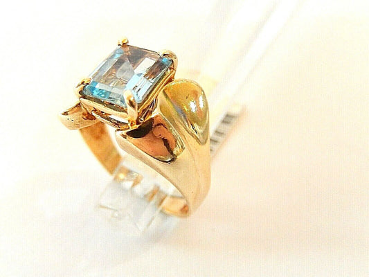 Ladies 14k Yellow Gold 9 x 7mm Natural Emerald Cut Swiss Blue Topaz Ring Sz 8