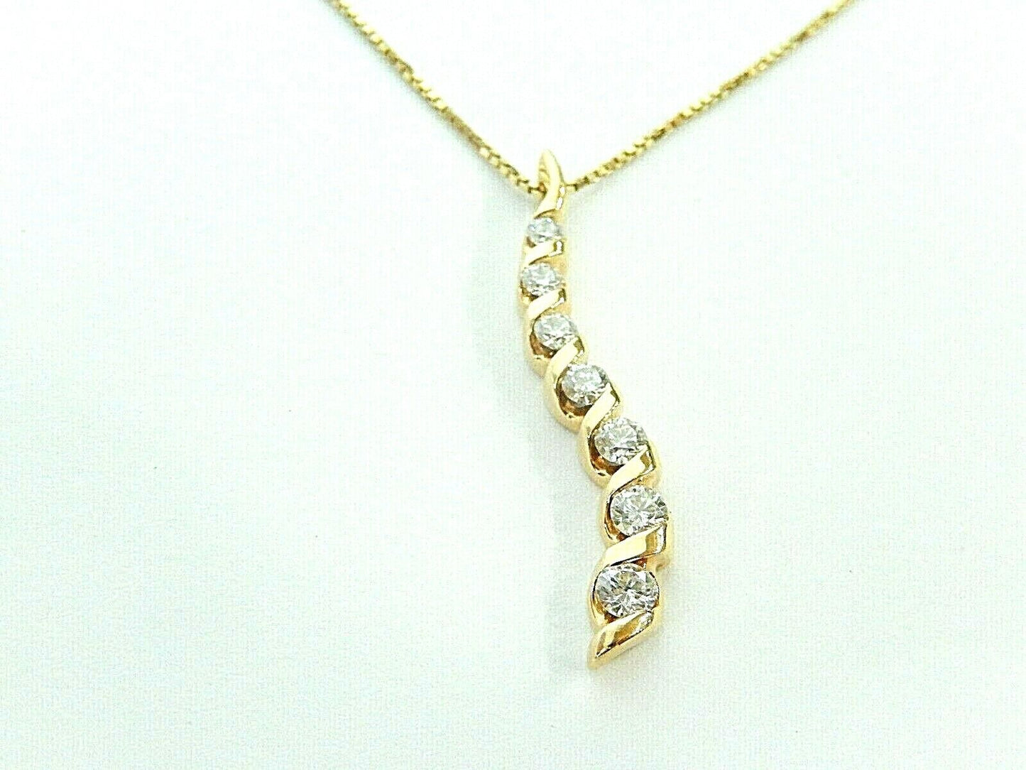 *VINTAGE*14K Yellow Gold 3/4 CT Graduated VS Diamond Necklace 14K YG 18" Chain