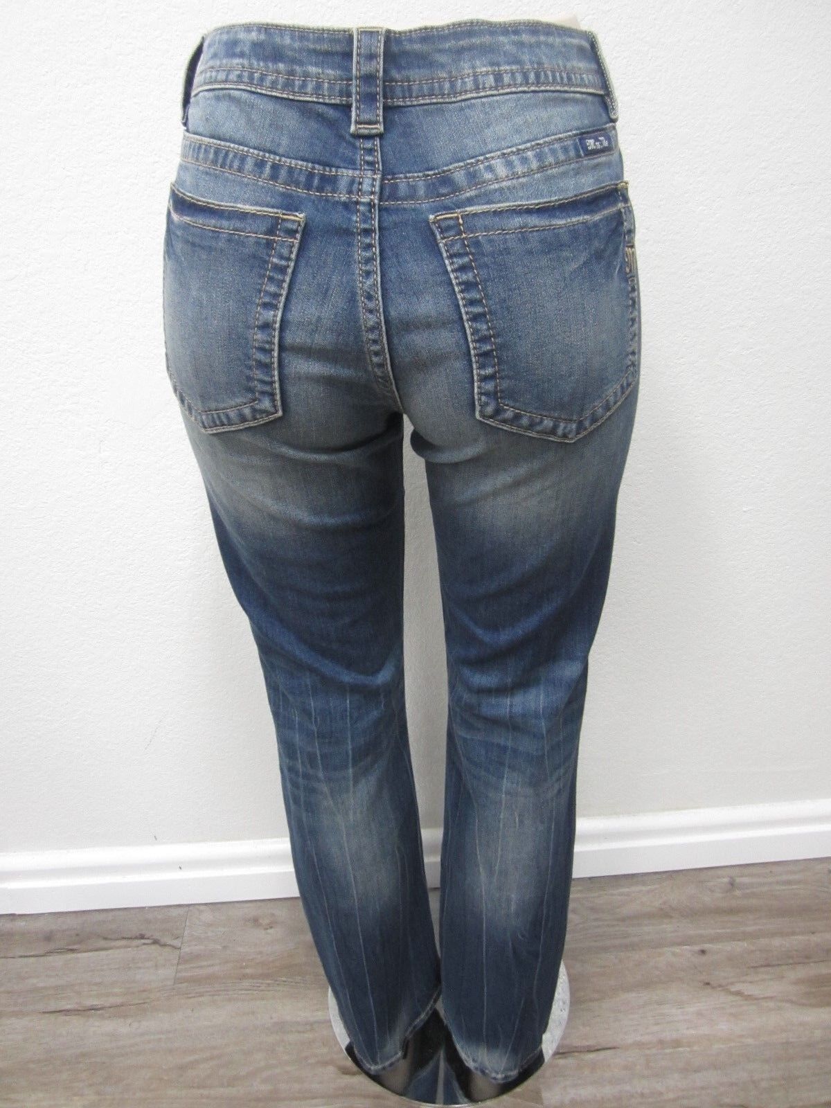 NWT Miss Me Jeans Mid Rise  Boot  Style MS5151B306  Size W31 X L34
