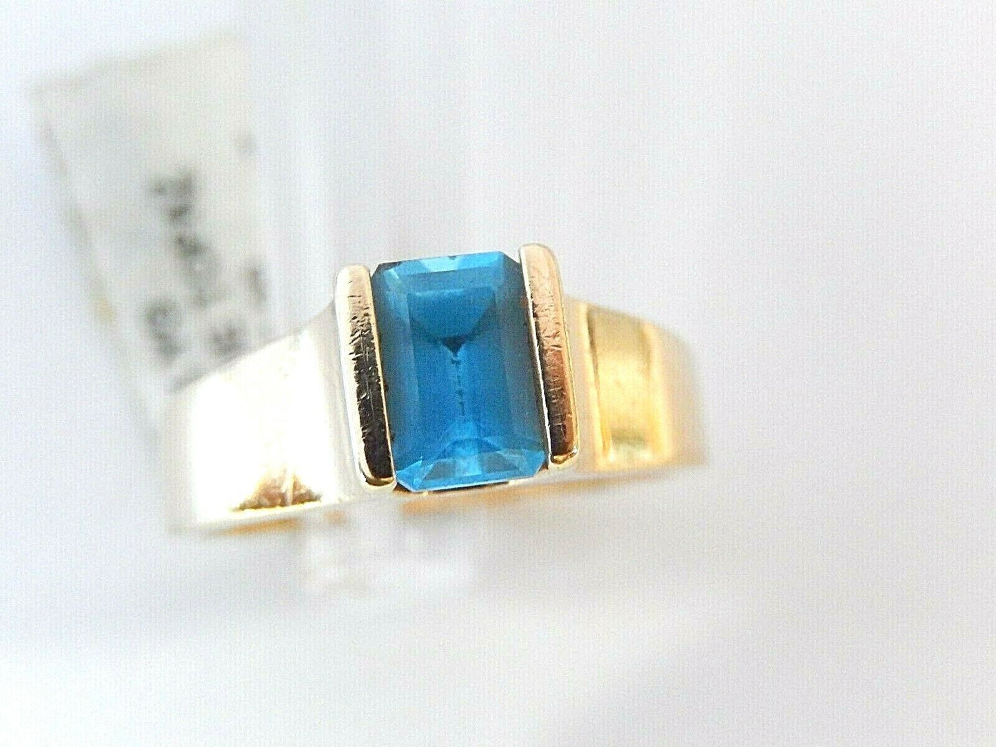 Ladies 10k Yellow Gold Emerald Cut Swiss Blue Topaz Ring Sz 8.5