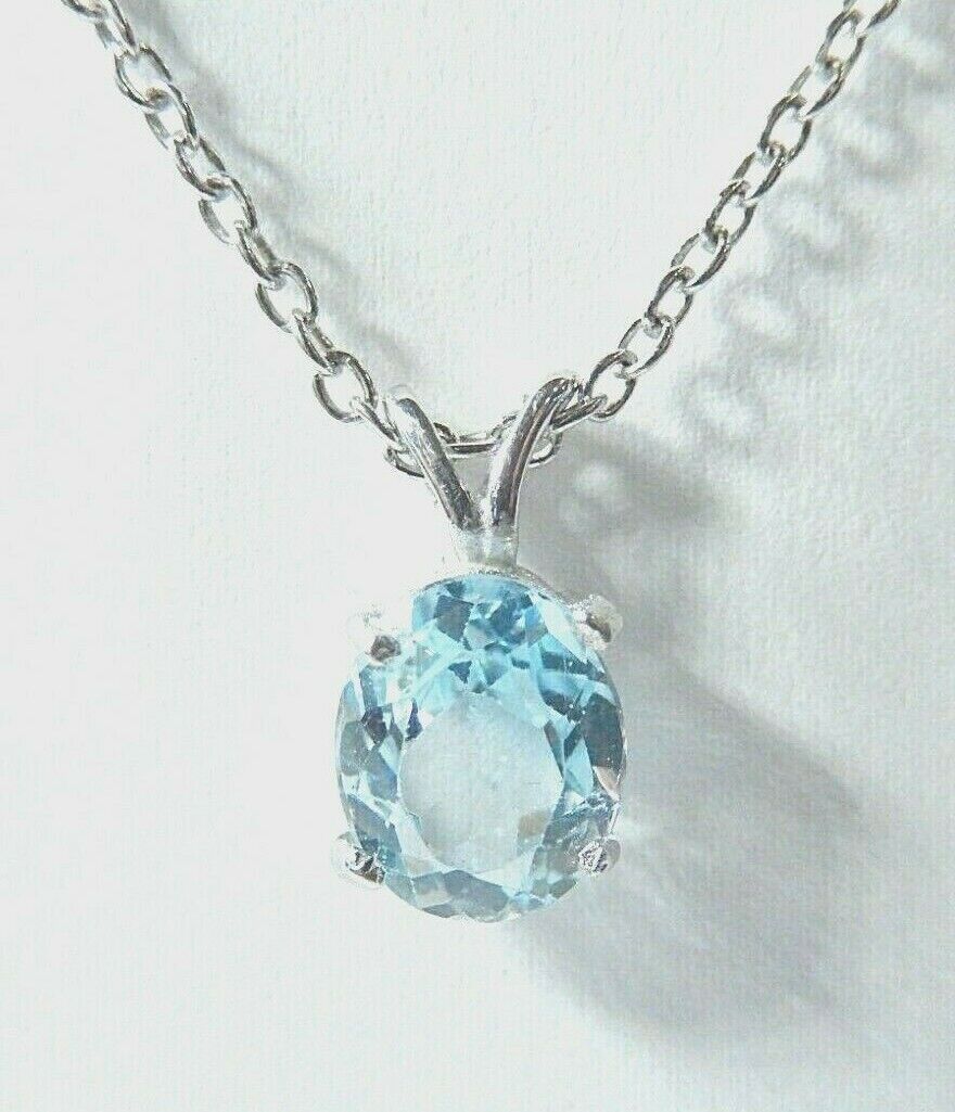 *NWT* 10K White Gold 2.75CT Oval Cut Blue Topaz Solitaire Pendant  w/18" Chain