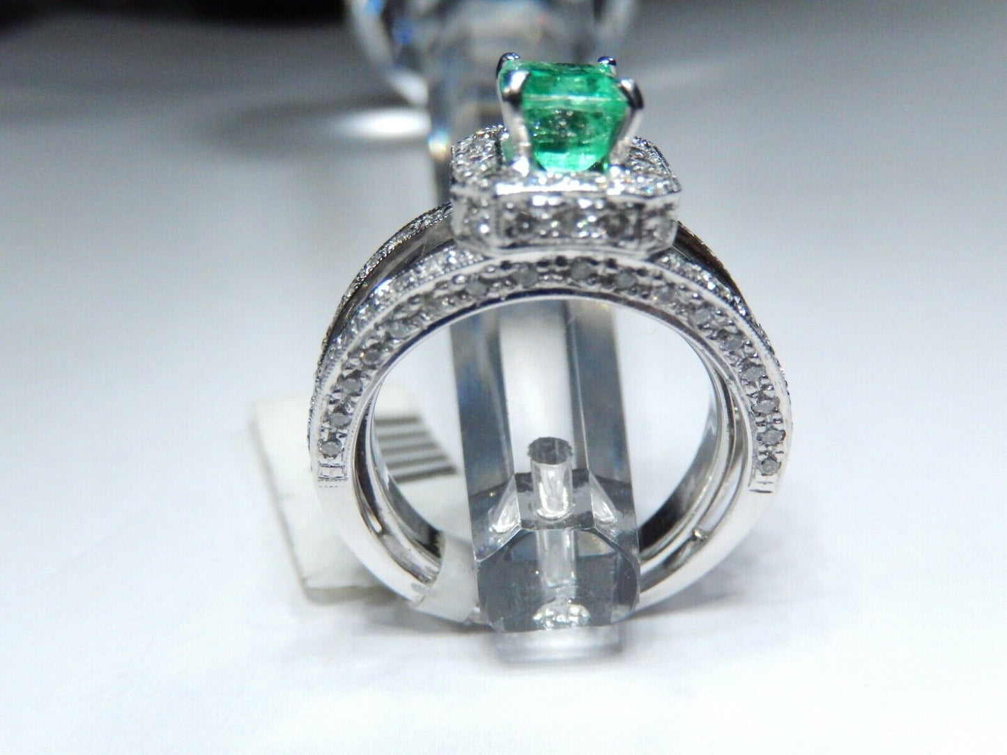 14K White Gold 1.50 Carat Natural Deep Green Emerald and VS Diamond Ring Sz 5.5