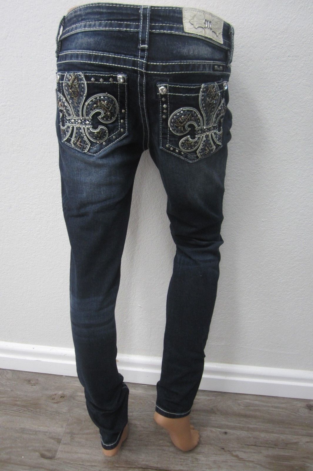 NWT Miss Me Women's Dark Blu Fleur-de-lis Hailey Skinny Jeans M3206S Sz 27 x 30