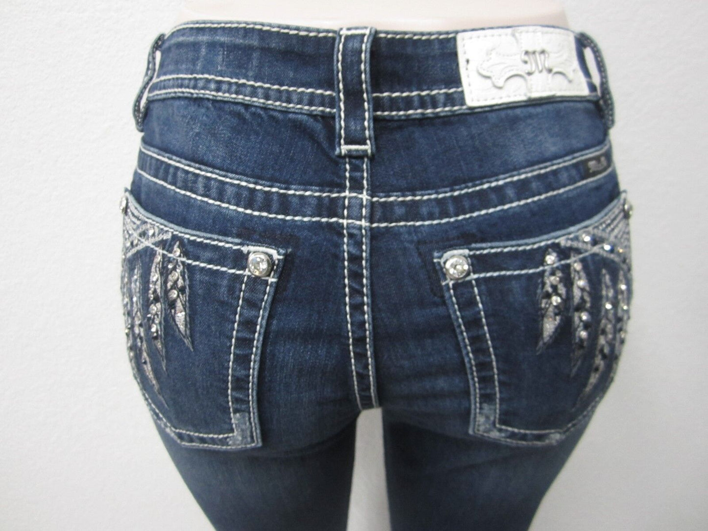 NWT Miss Me Cute Feather Bling Skinny Jeans M8986S SIZE 27x30