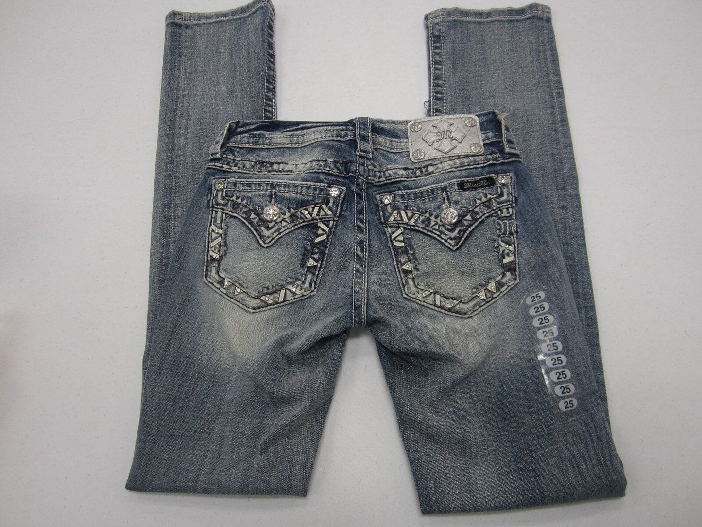 NWT MISS ME SIGNATURE STRAIGHT STRETCH JEAN  JE8378T2L MED BLU SIZE 25 x 33