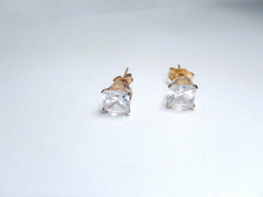 14K Yellow Gold 1.5Ct  CZ Diamon Princess Cut  Solitaire Stud Earrings 5mm