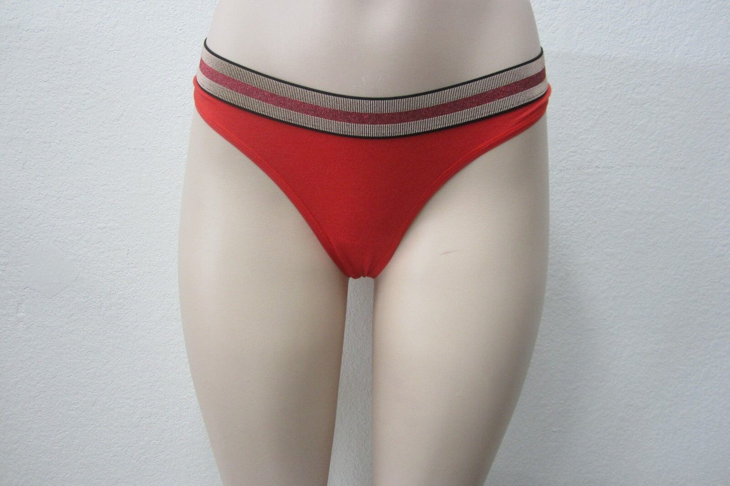 NWT* Victoria's Secret COTTON  SEXY THONG STRING Panty Red Sz S/P