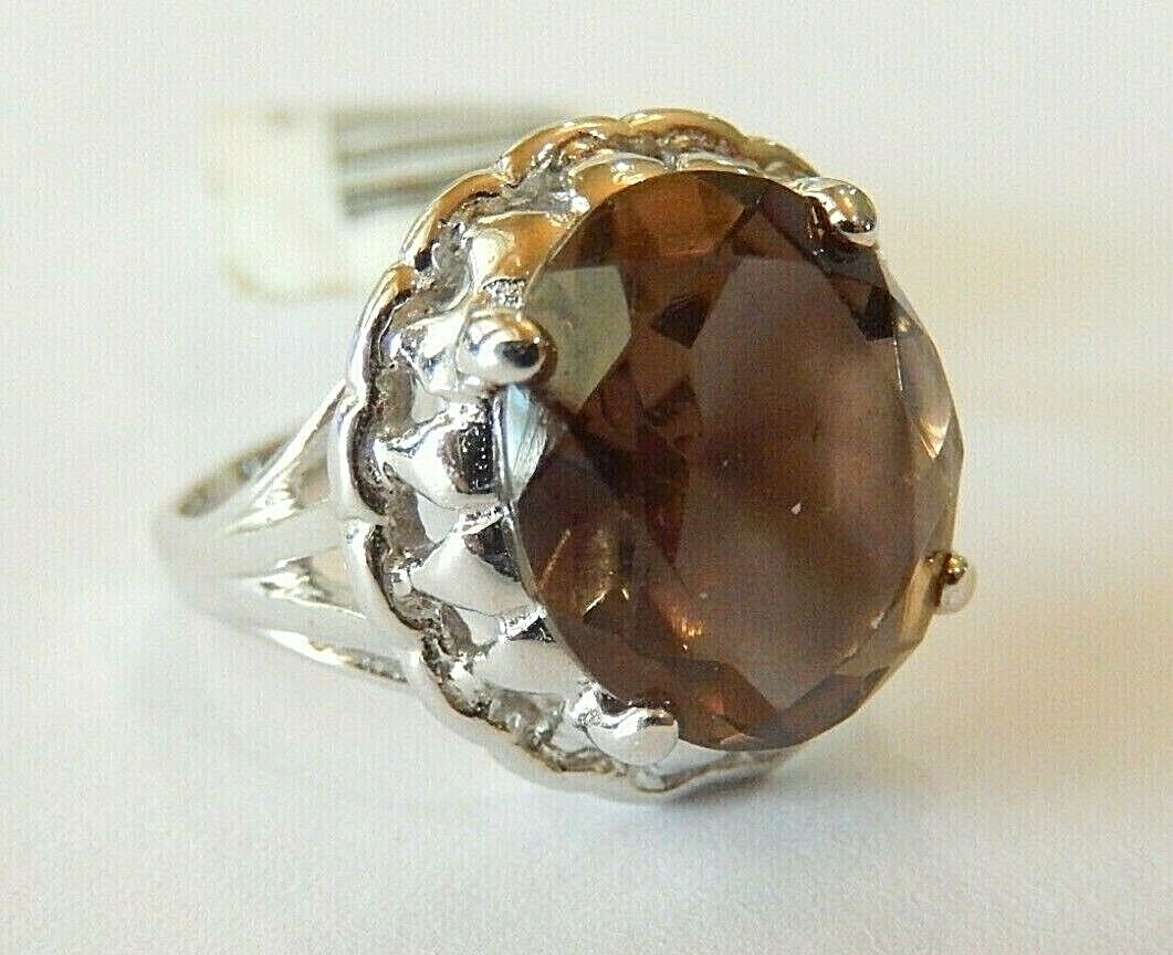 *VINTAGE* 10K White Gold 5CT Oval  Smokey Topaz Ring Size 5