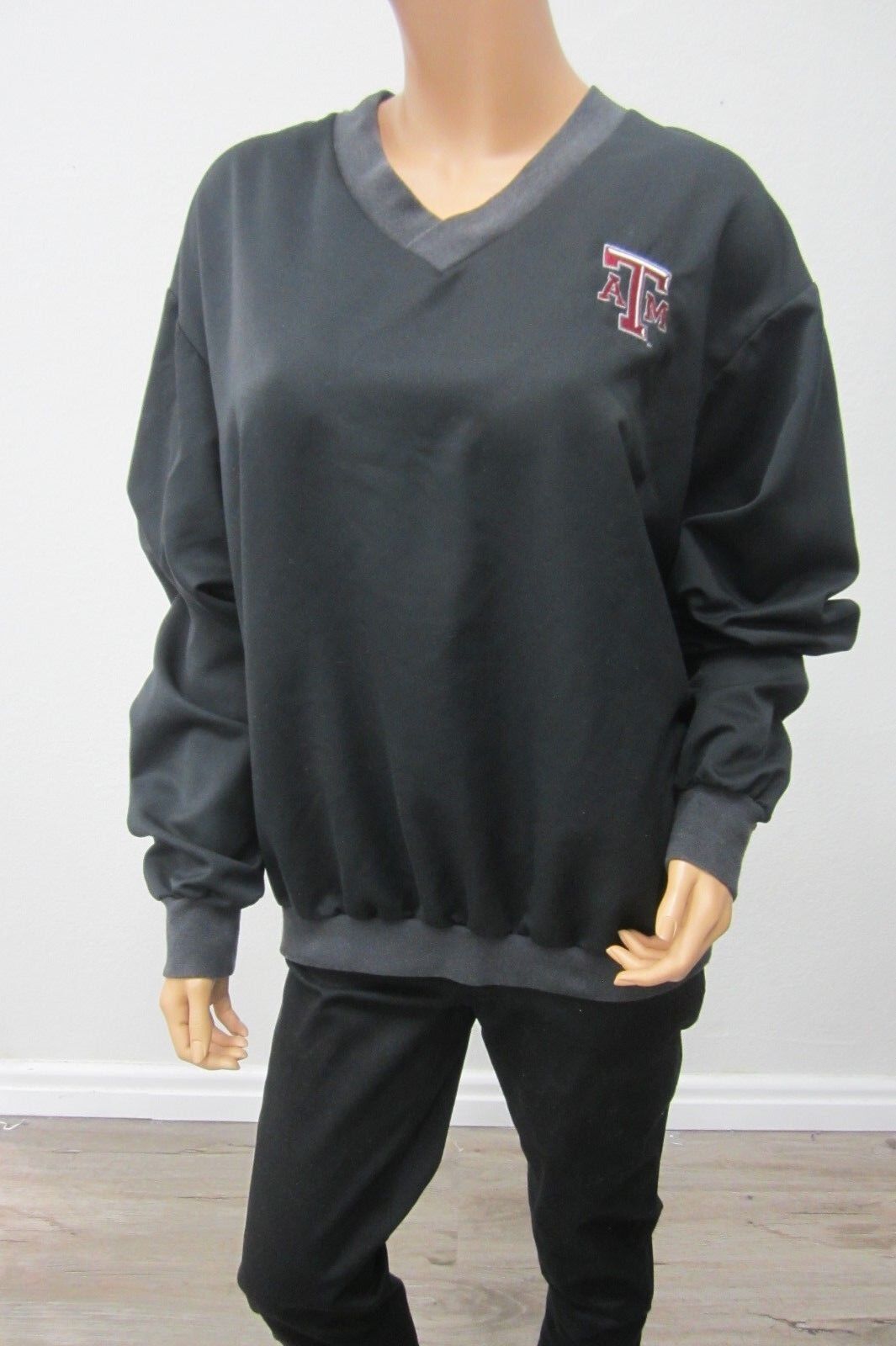 *VERY NICE*  Texas A&M Aggies Black V-Neck Pullover Jacket Mens Size Large