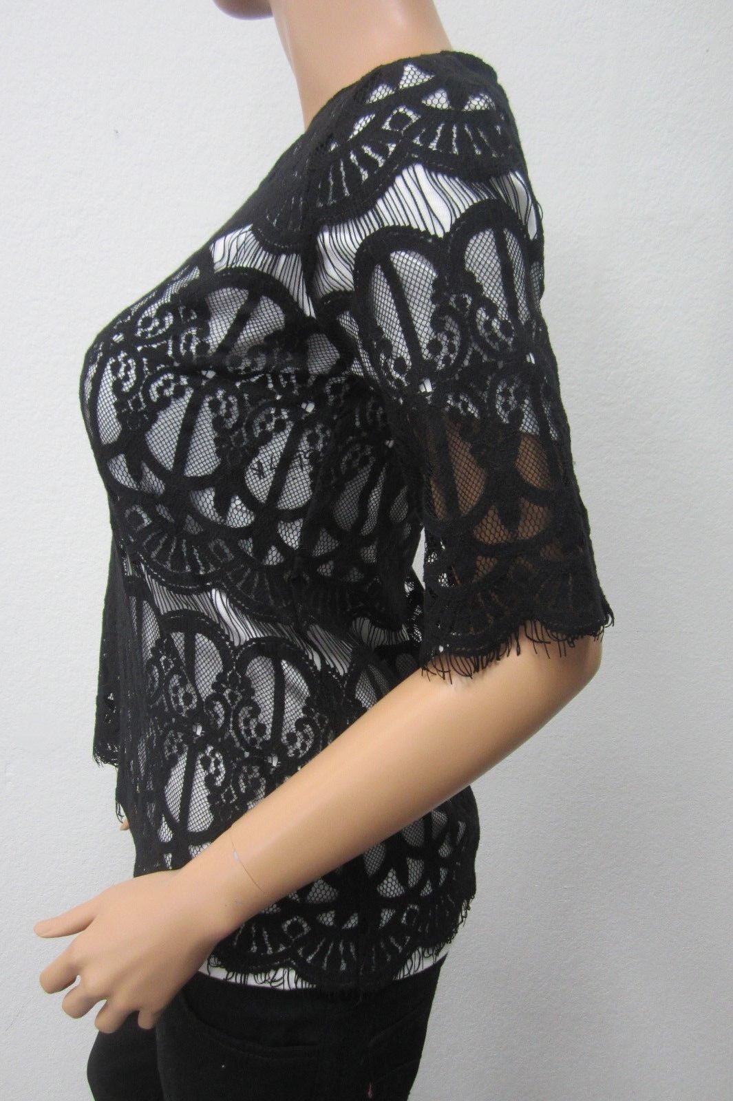 *NWT* $78.00 BCBGeneration SUPER CUTE SEXY Black Lace Short Sleeve Top / Size XS