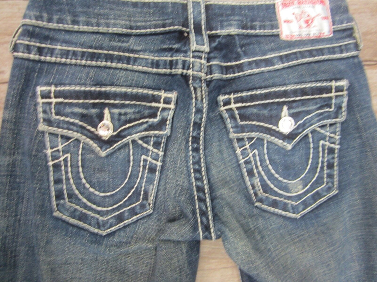 AUTHENTIC NWOT TRUE RELIGION WOMEN'S Capri JEANS Disco Sophie Big T SWAROVSKI