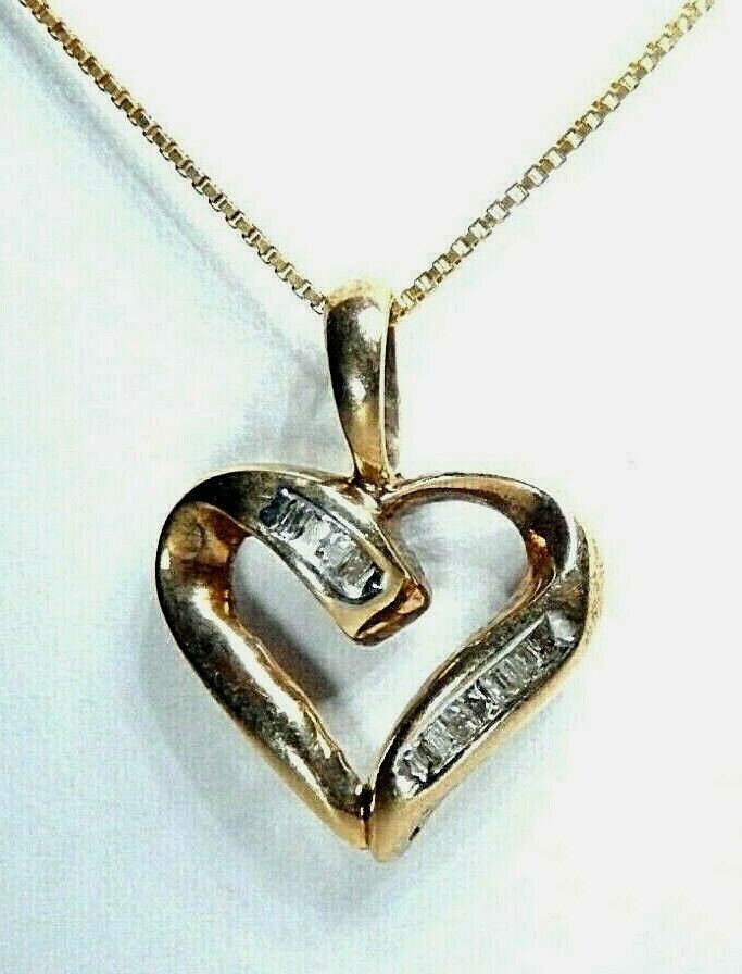 *VINTAGE* 10K YELLOW GOLD OPEN HEART BAGUETTE DIAMOND CLASSIC PENDANT w/18"Chain