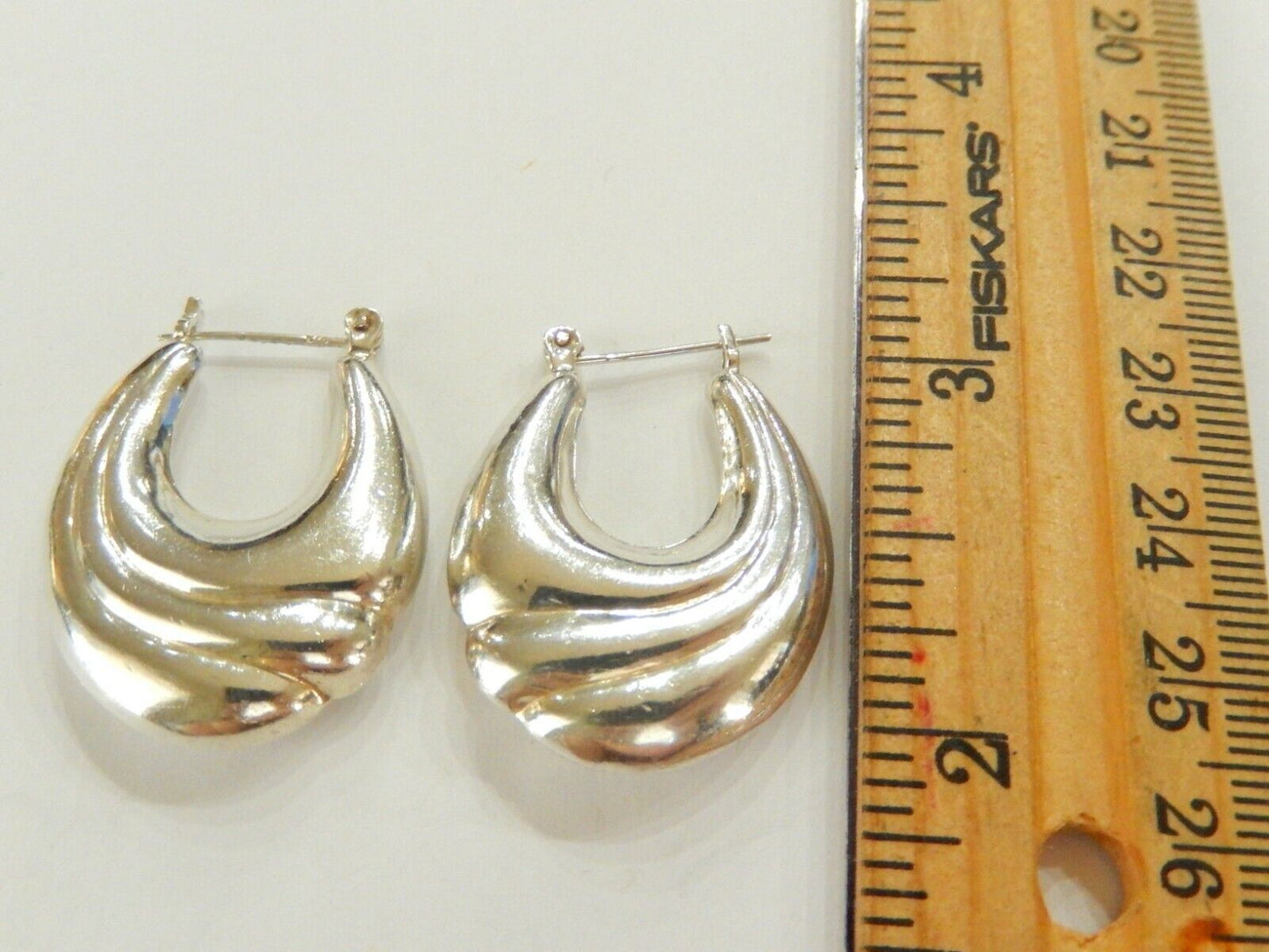 *VINTAGE  Sterling Silver 925  Puffed Hoop Earrings 7.9gms