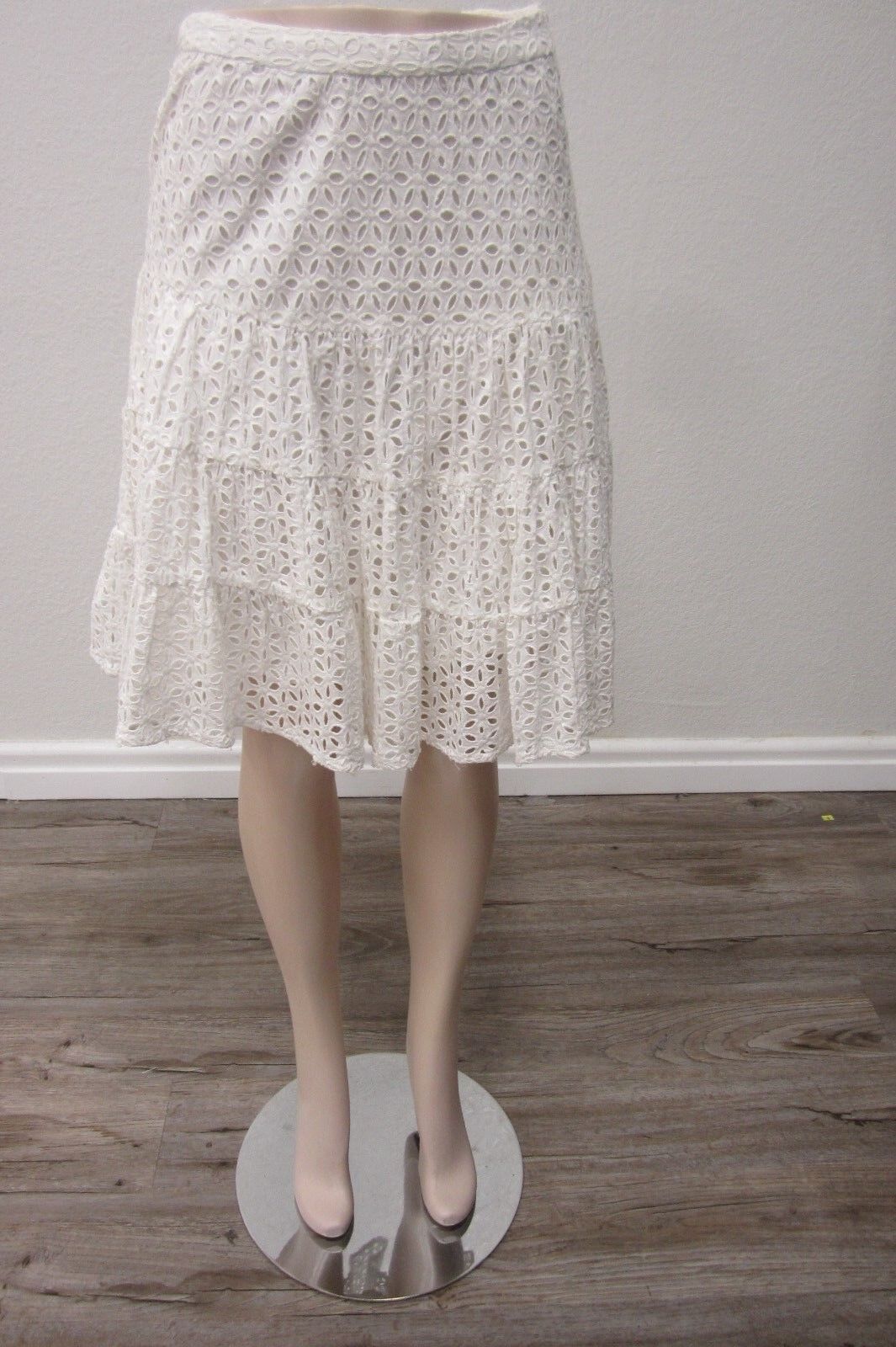 *NICE*   INC International Concepts Maxi Skirt, White Knit & Lace Size 4