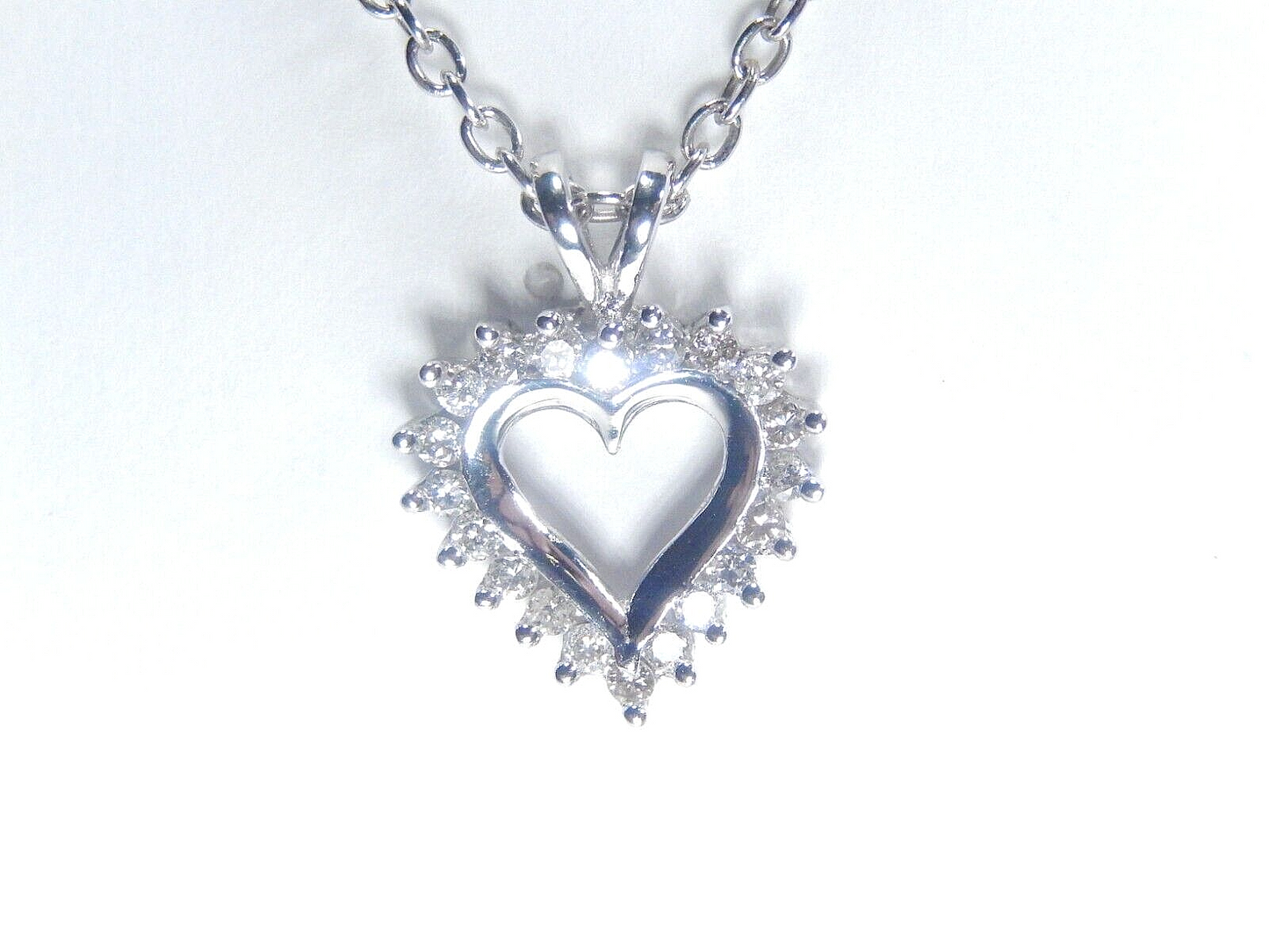 14K White Gold .25 CT Natural Diamond Open Heart Pendant w/18" chain