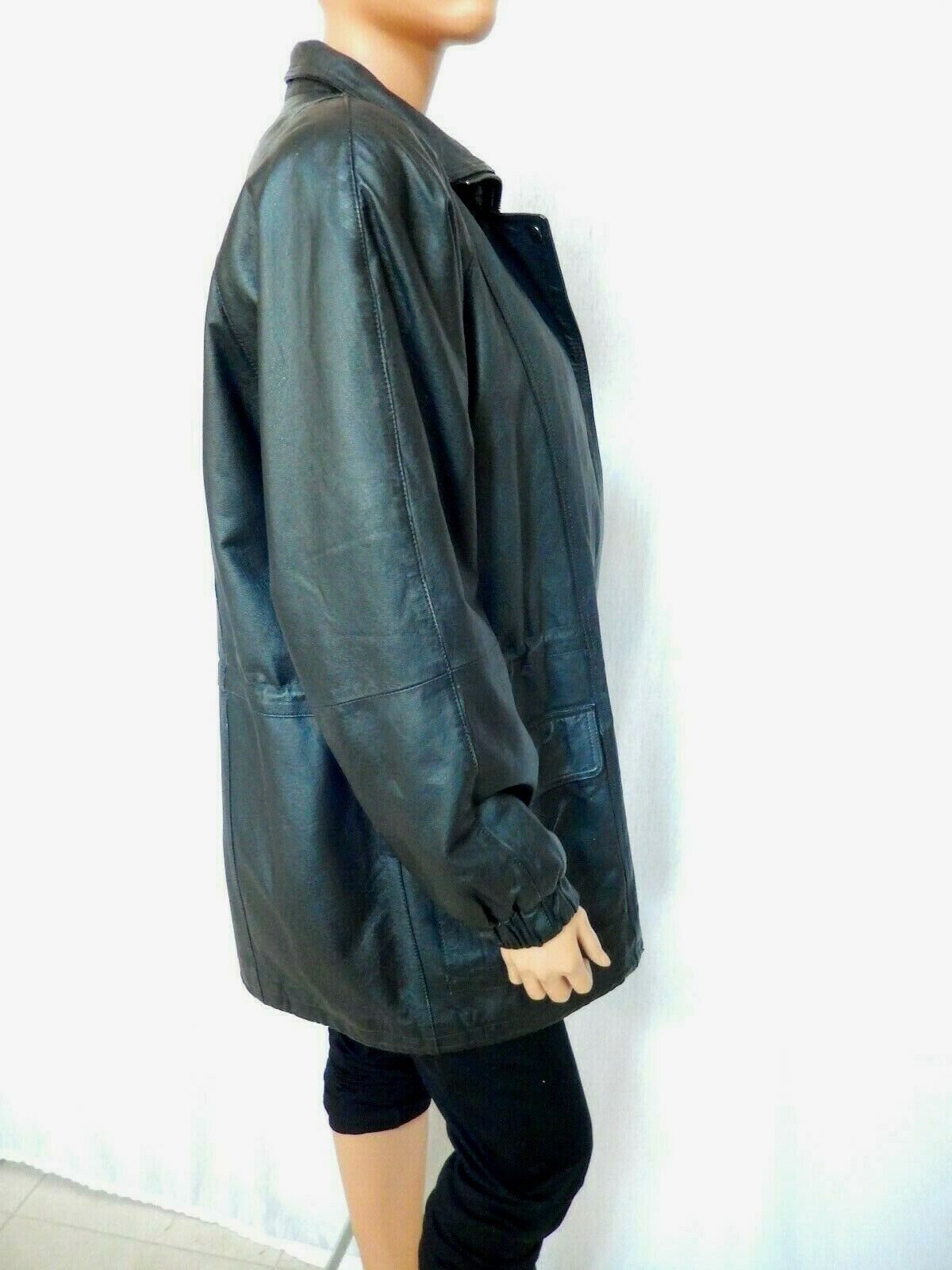 LIZ BAKER ESSENTIALS  BLACK LEATHER COAT UNISEX SIZE S EXCELLENT CONDITION!
