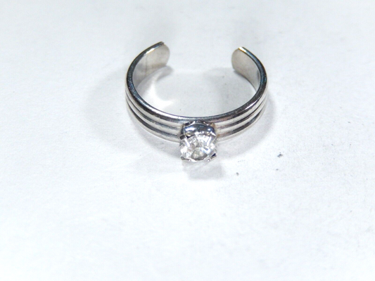 3.5mm Wide Ribbed Design Sterling Silver CZ Toe Ring  Adjustable