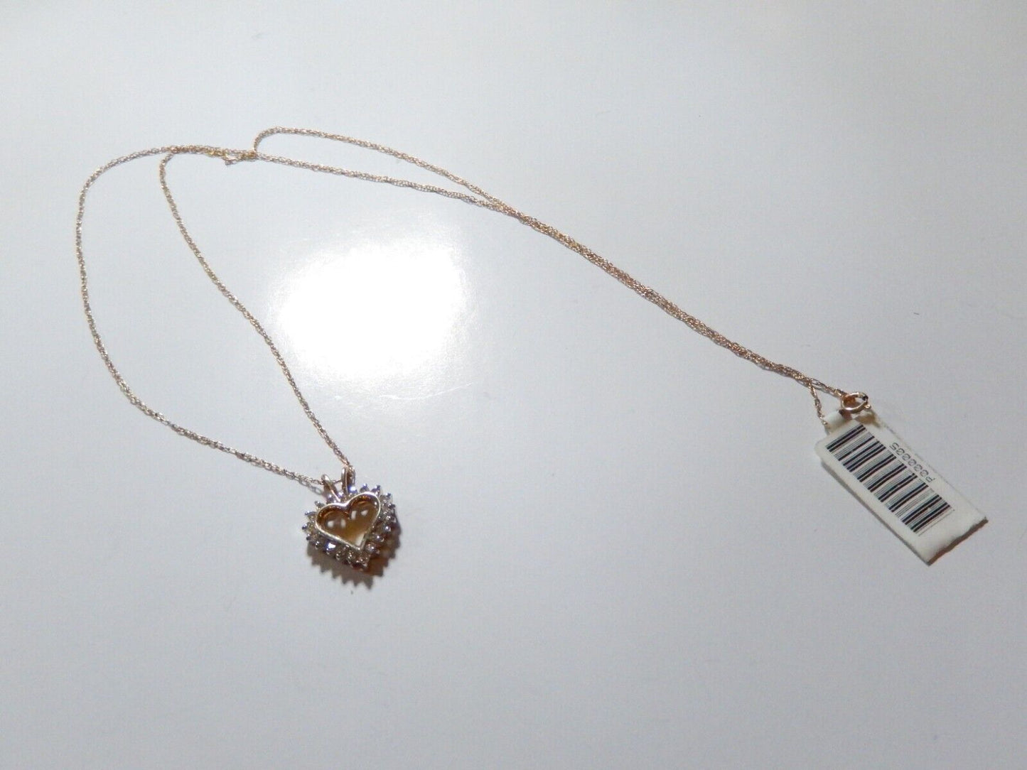 *VINTAGE*  10K Yellow Gold .33CT Natural Diamond Heart Pendant w/18"  Chain