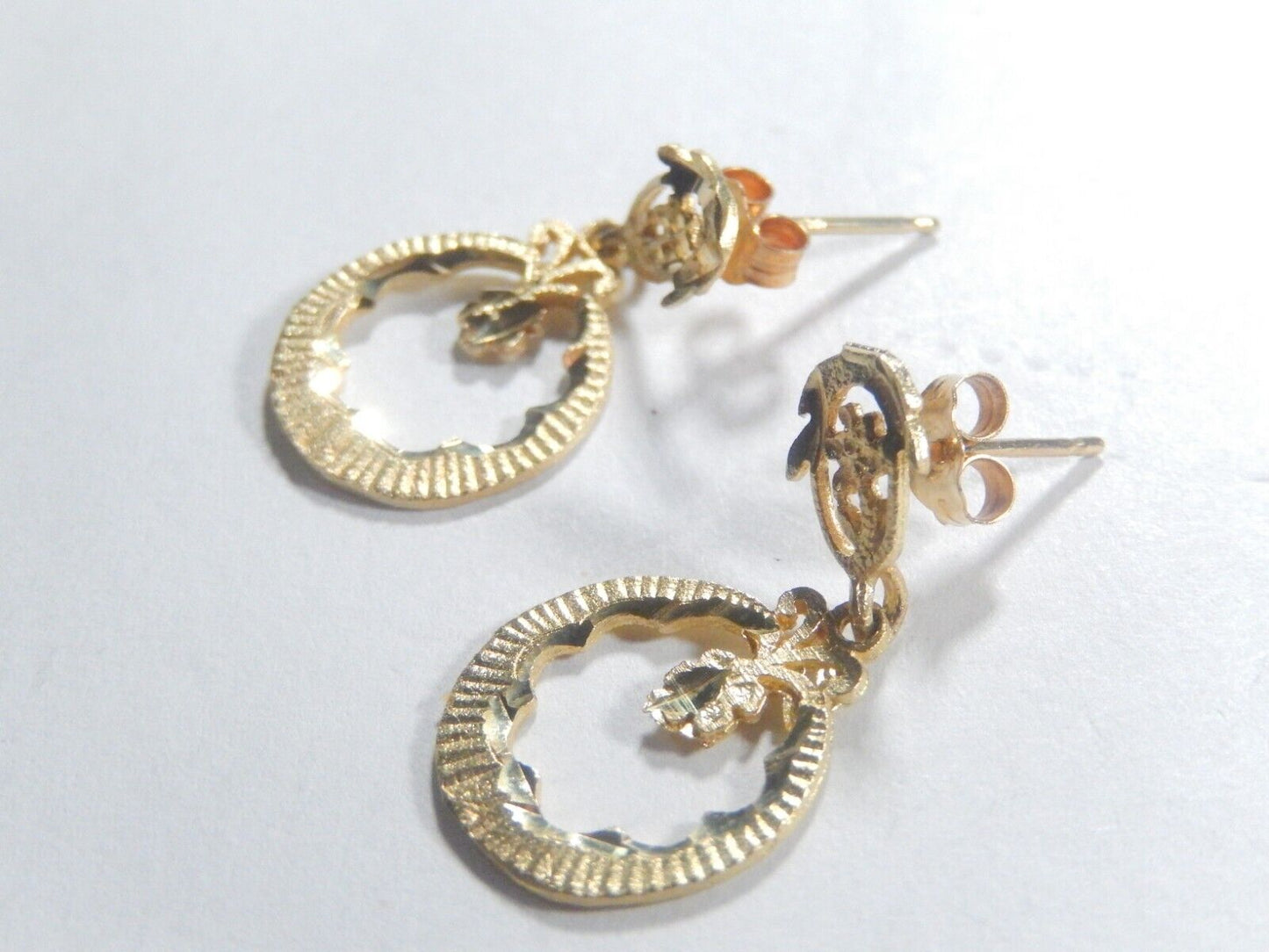 14K Yellow Gold Decorative Diamond Cut Dangle Earrings 1" x 1/2"