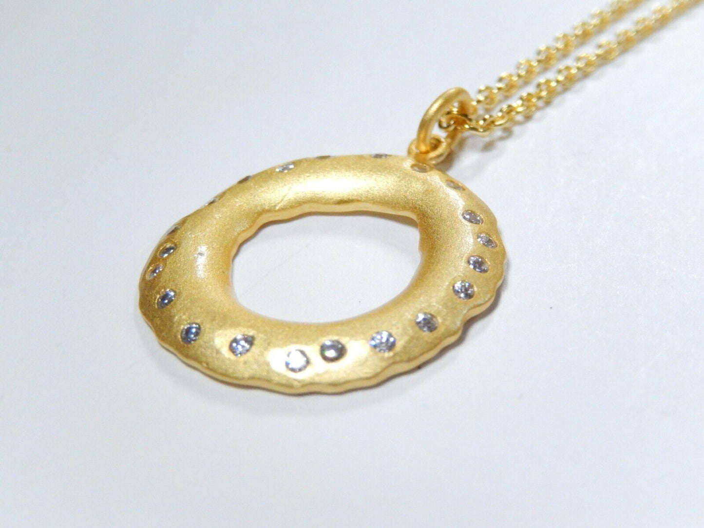 Gorgeous - BAKARI Satin Gold Crystal Pendant - Retired - Never Worn New